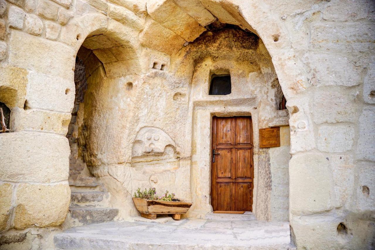 Gibos Cave Hotel อูร์กุบ ภายนอก รูปภาพ