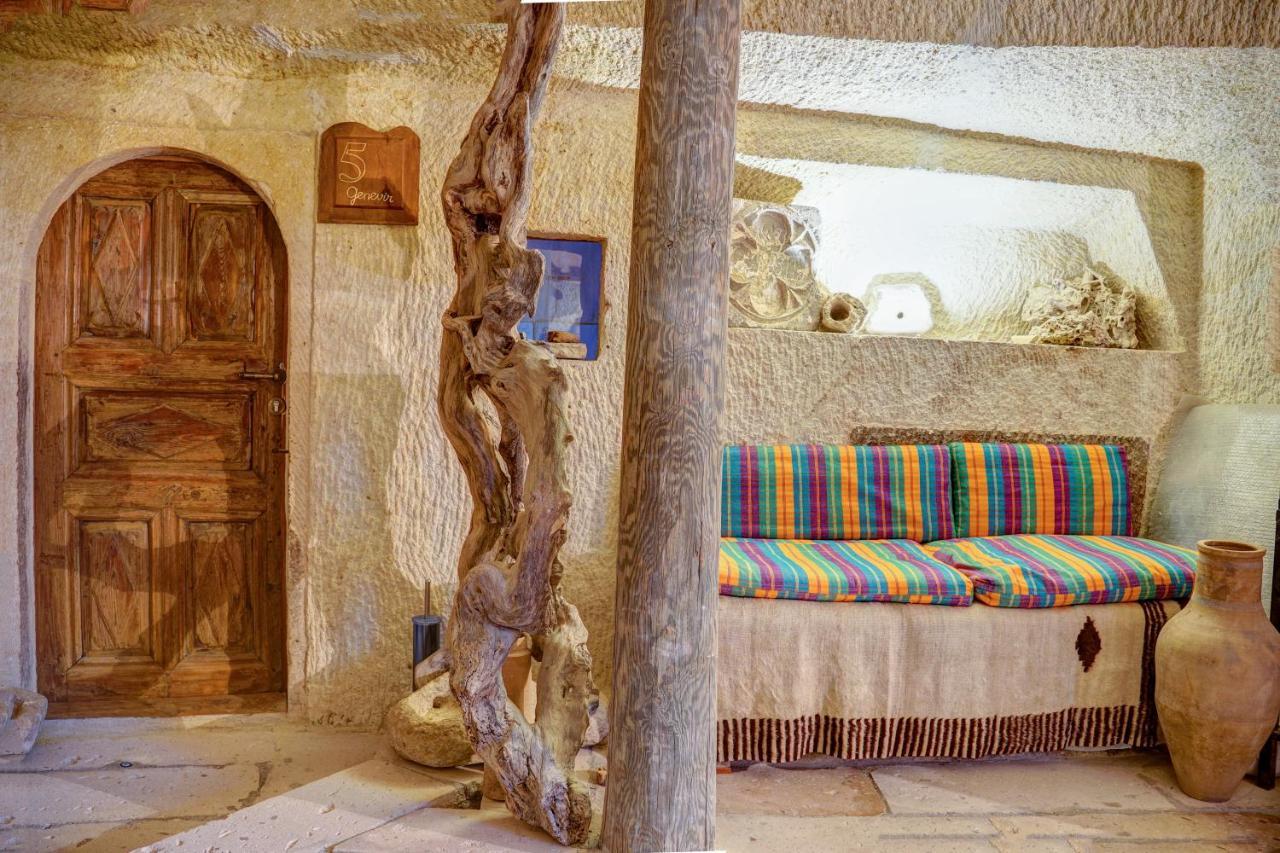 Gibos Cave Hotel อูร์กุบ ภายนอก รูปภาพ