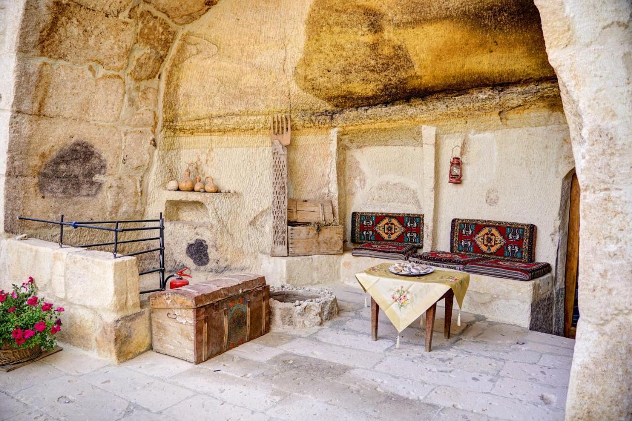 Gibos Cave Hotel อูร์กุบ ภายนอก รูปภาพ