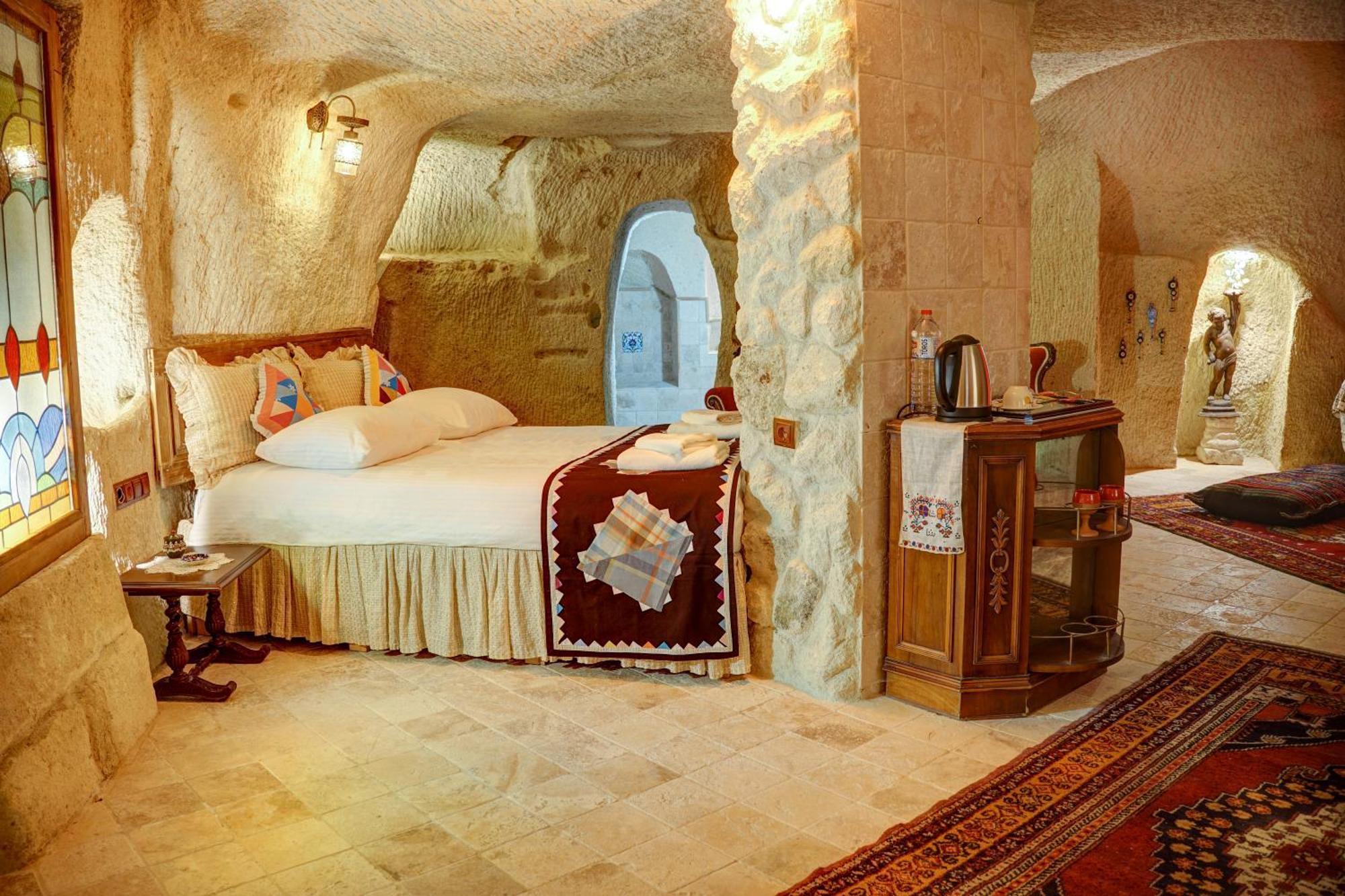 Gibos Cave Hotel อูร์กุบ ภายนอก รูปภาพ