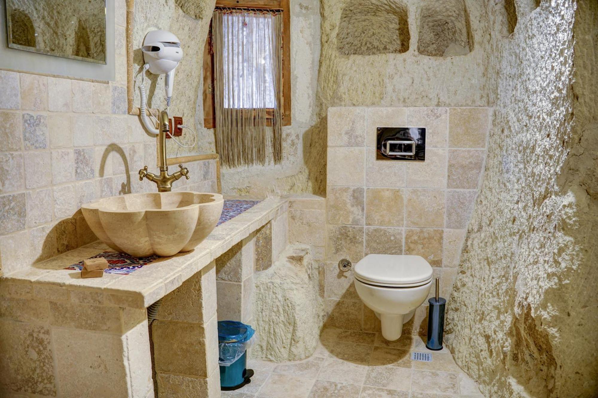 Gibos Cave Hotel อูร์กุบ ภายนอก รูปภาพ
