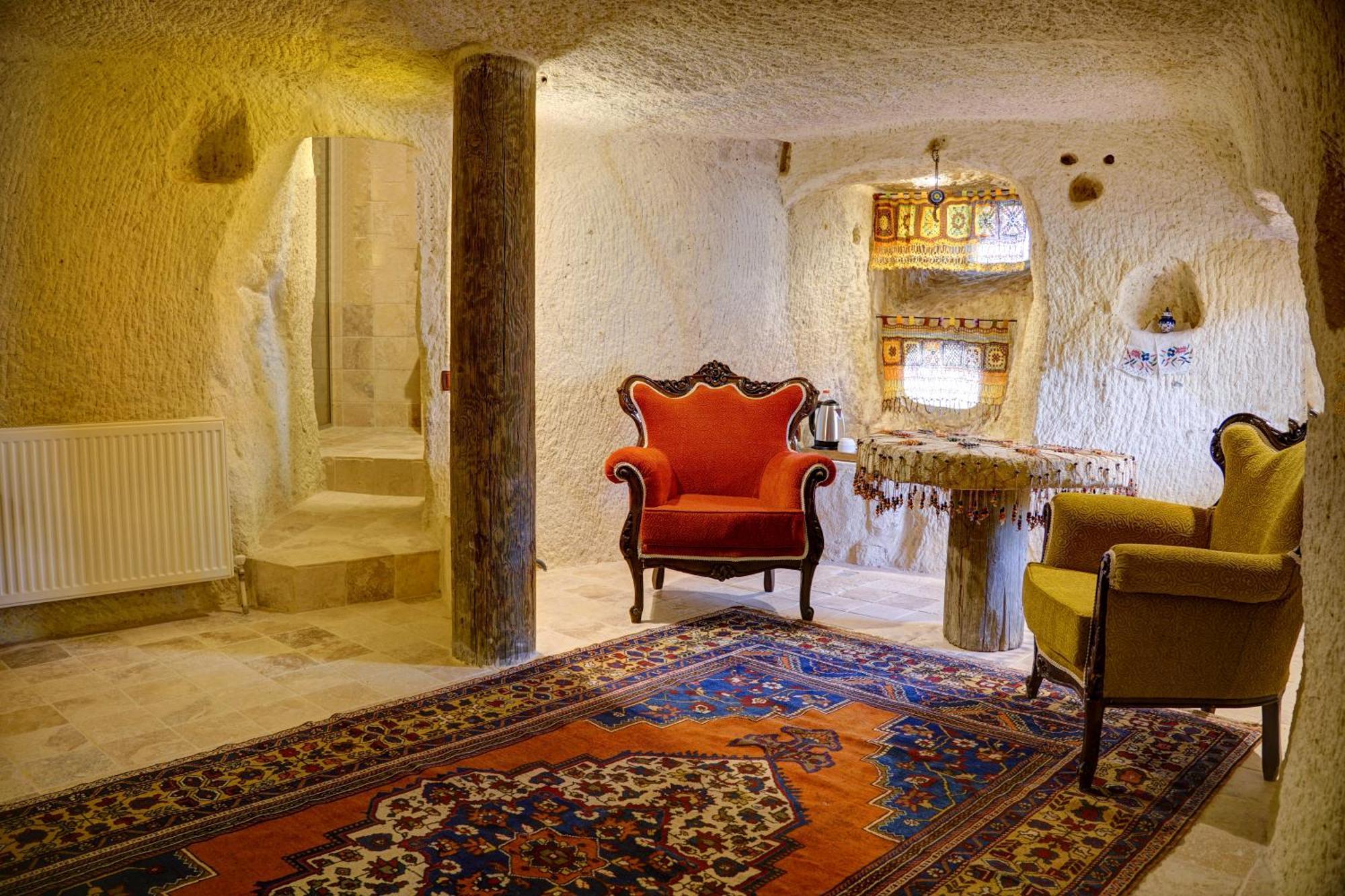 Gibos Cave Hotel อูร์กุบ ภายนอก รูปภาพ